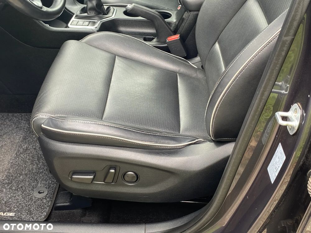 Kia Sportage 1.6 GDI L Business Line 2WD - 22