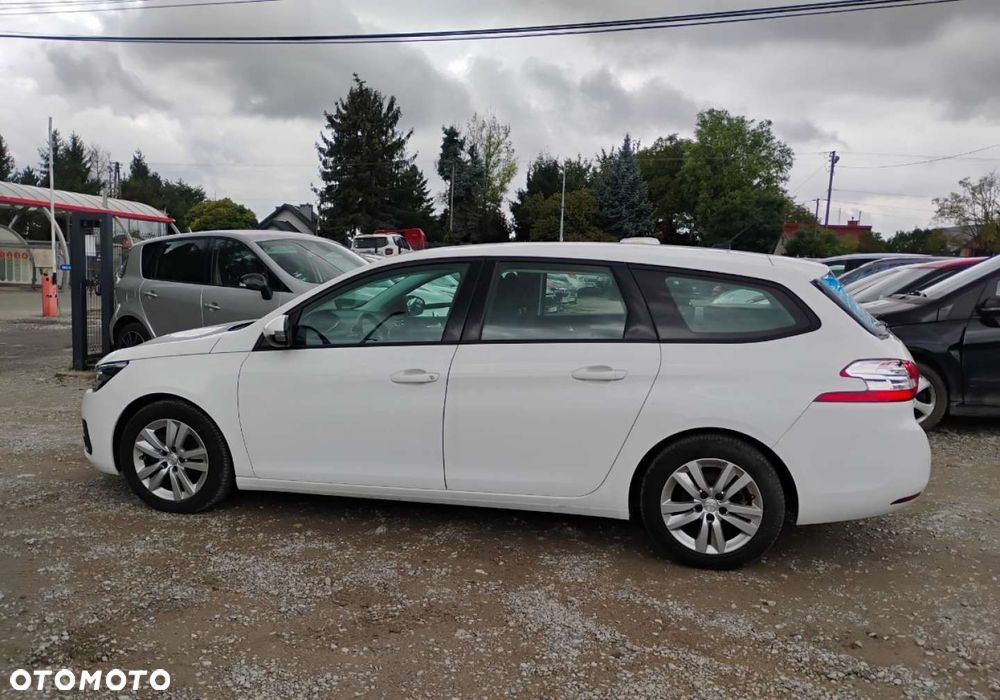Peugeot 308 - 22