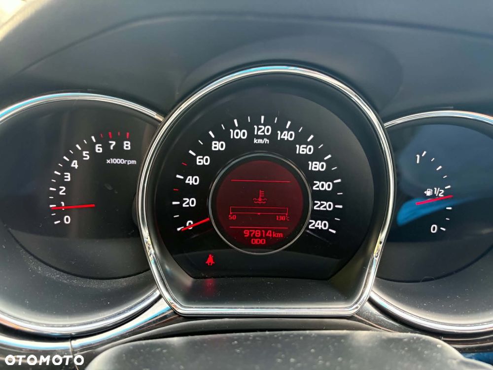 Kia Ceed - 7
