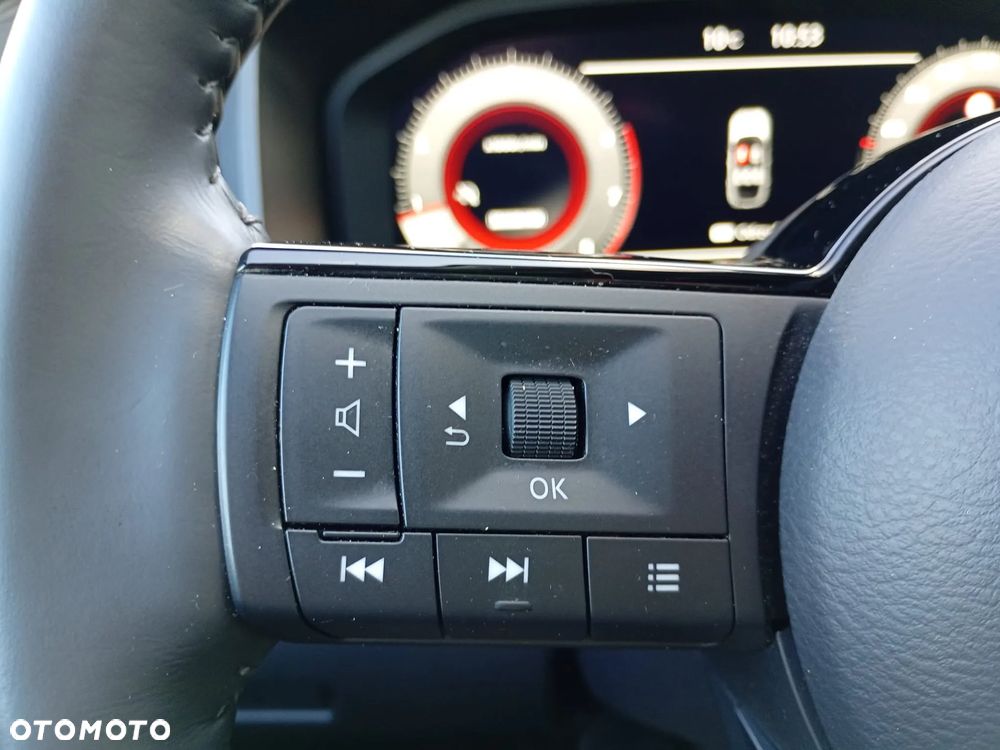 Nissan Qashqai 1.3 DIG-T mHEV N-Connecta - 15