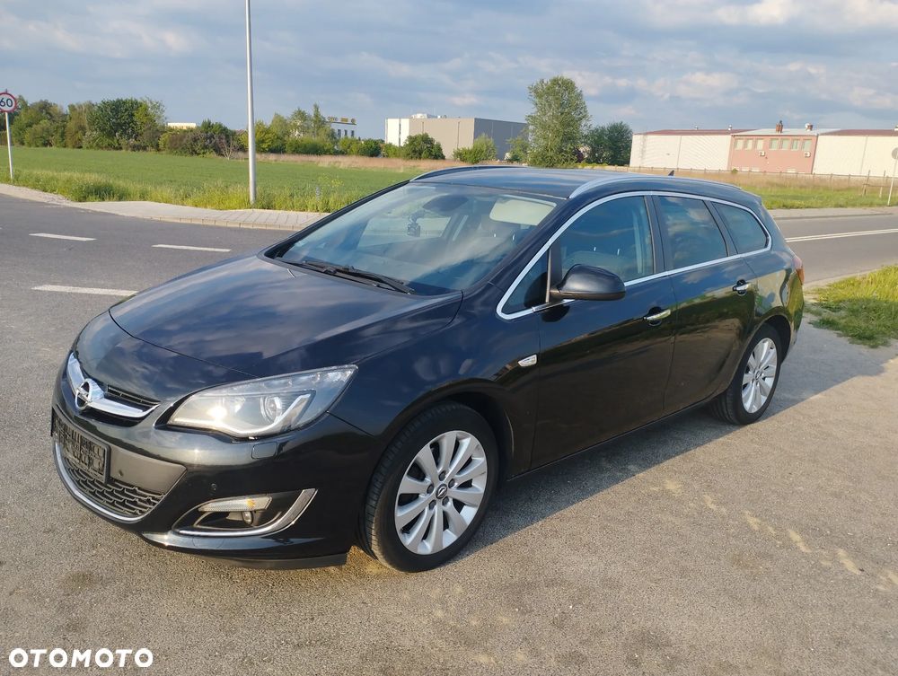 Opel Astra 1.7 CDTI Cosmo - 1