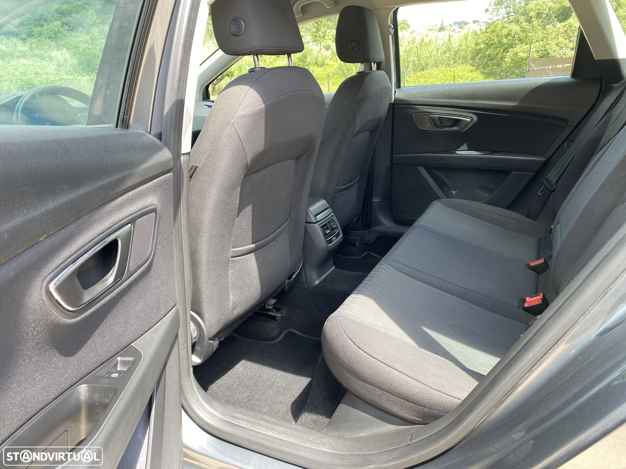 SEAT Leon ST 1.6 TDI Style Ecomotive - 5