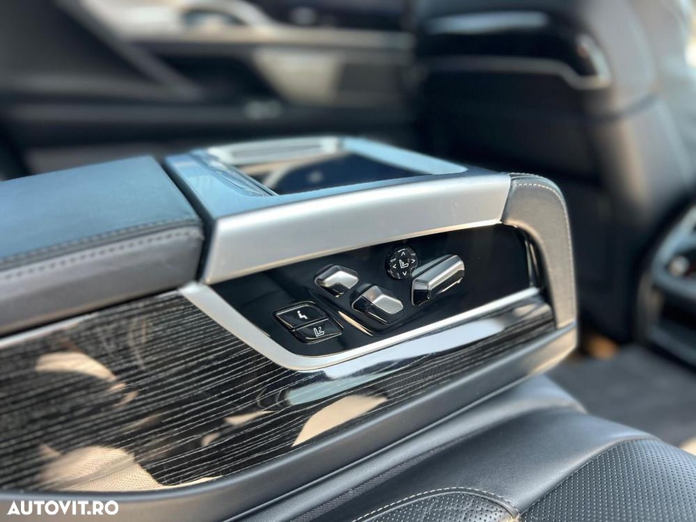 BMW Seria 7 745e AT PHEV - 28