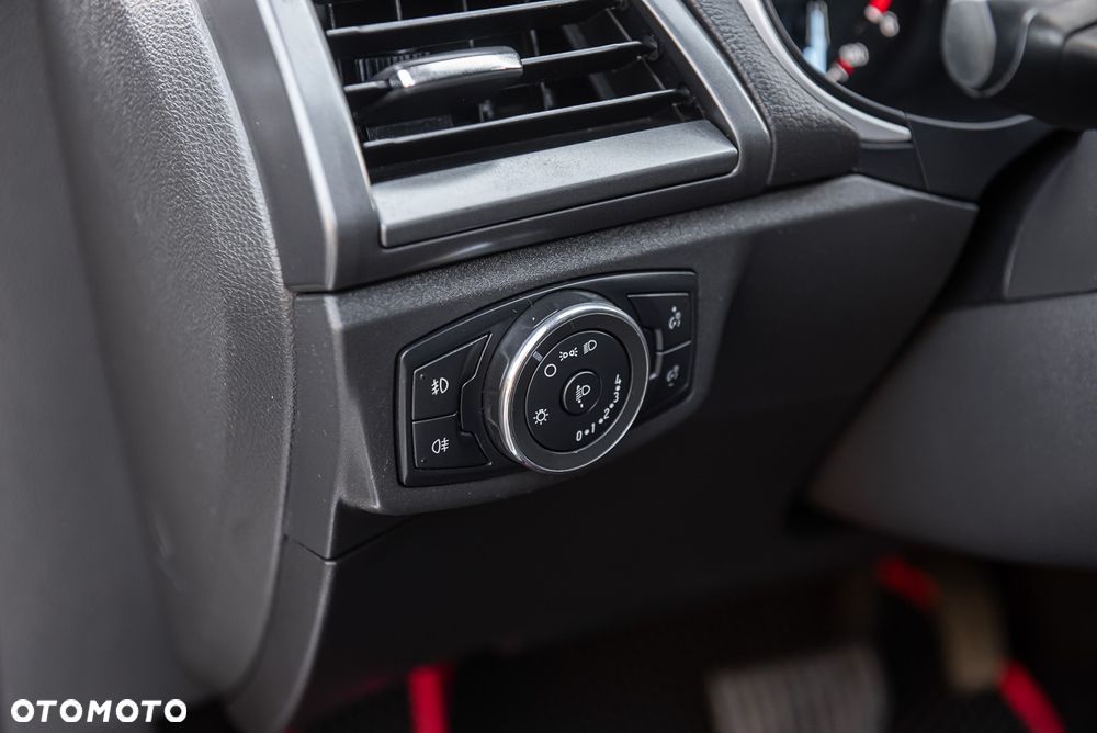 Ford Mondeo 2.0 TDCi Trend PowerShift - 17