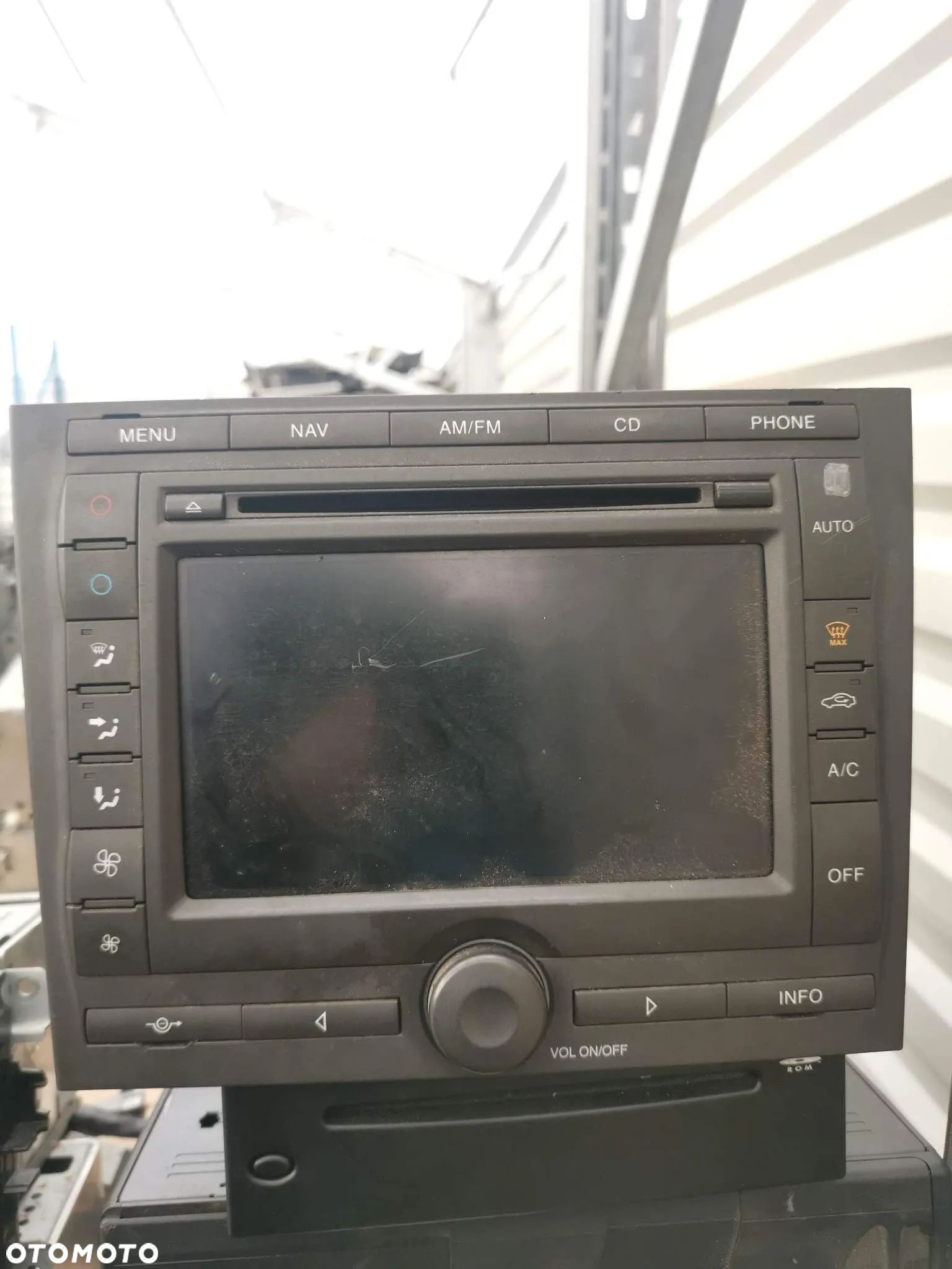 Ford Mondeo MK3 Radio CD Czytnik Nawigacji Zmieniarka - 1