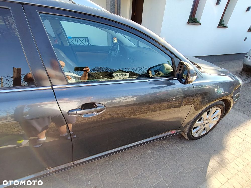 Toyota Avensis 2.0 D-4D Sol plus+NAVI - 9