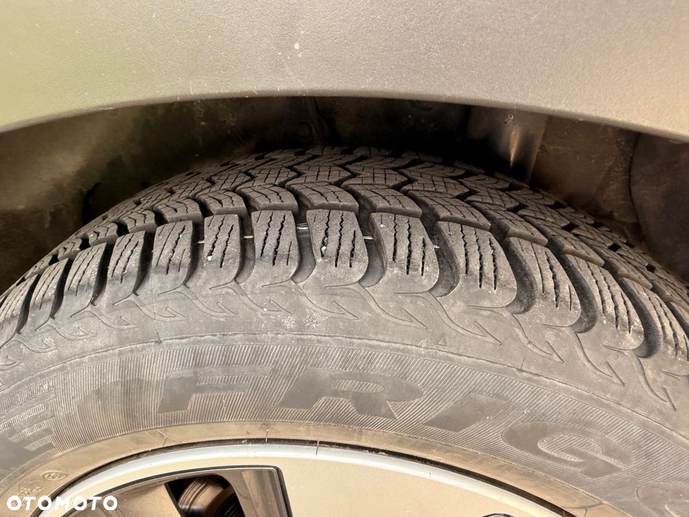 Kia Niro 1.6 GDI Hybrid L Business Line - 19