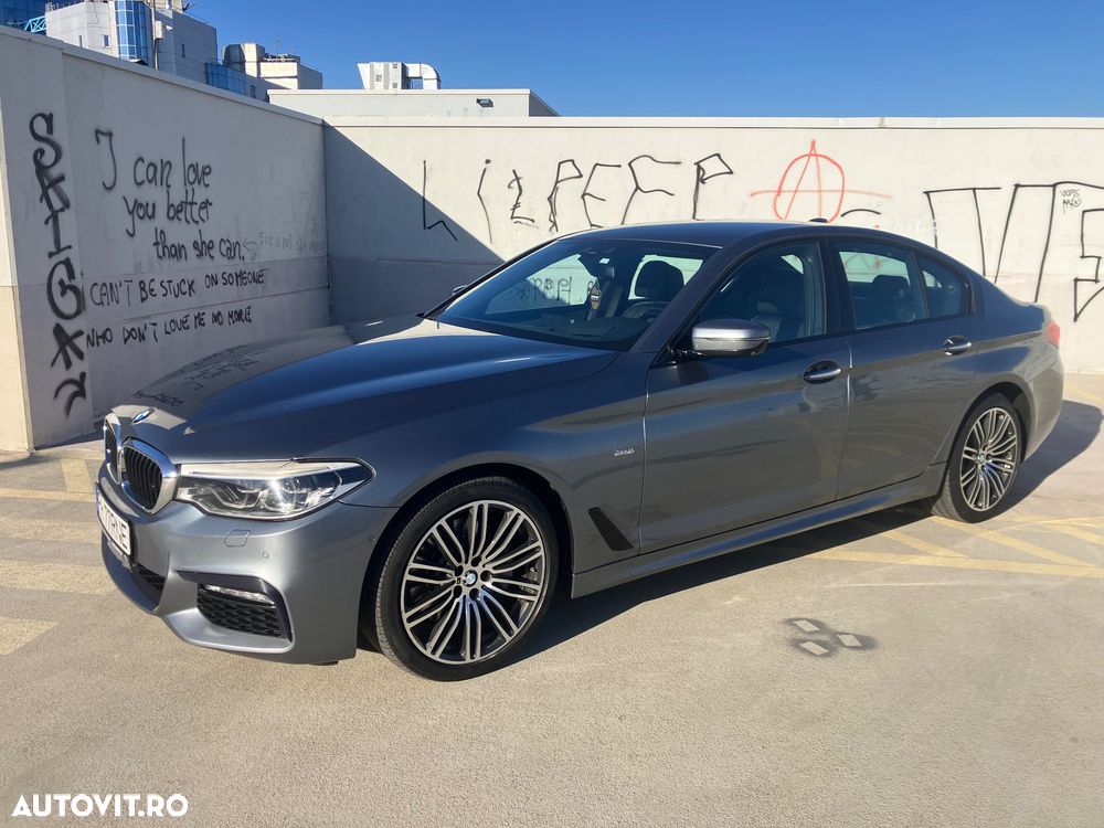 BMW Seria 5 530d xDrive AT - 9
