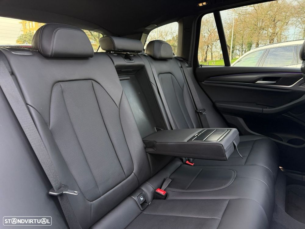 BMW X3 30 e xDrive Pack M - 26