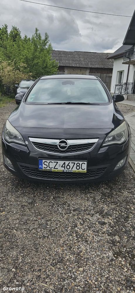 Opel Astra 1.6 T Cosmo - 2