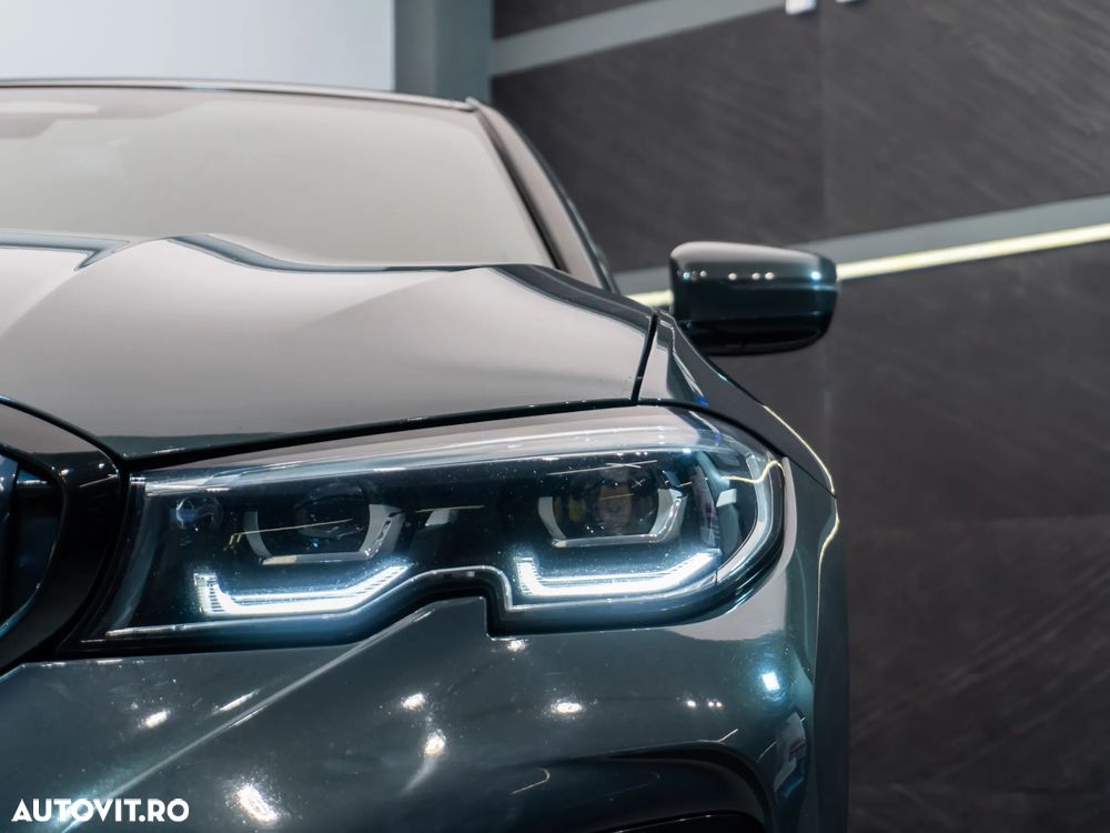 BMW Seria 3 330e Aut. M Sport - 11