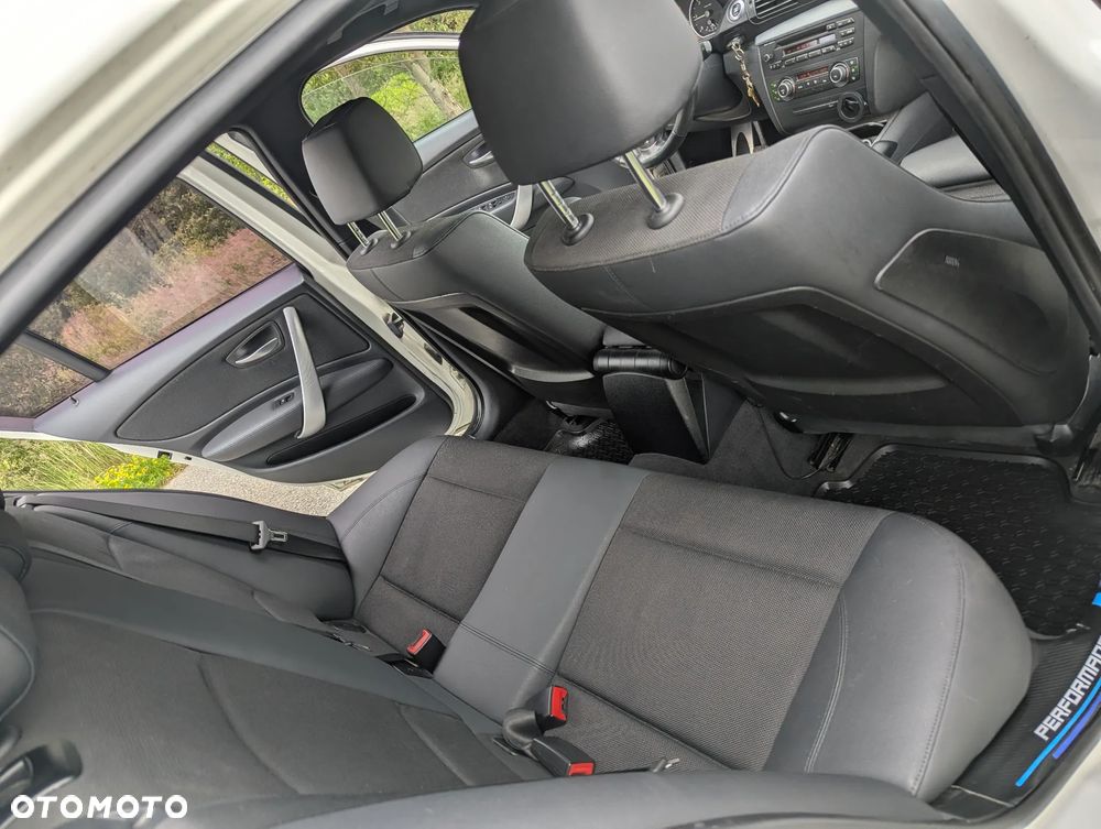 BMW Seria 1 118d - 9