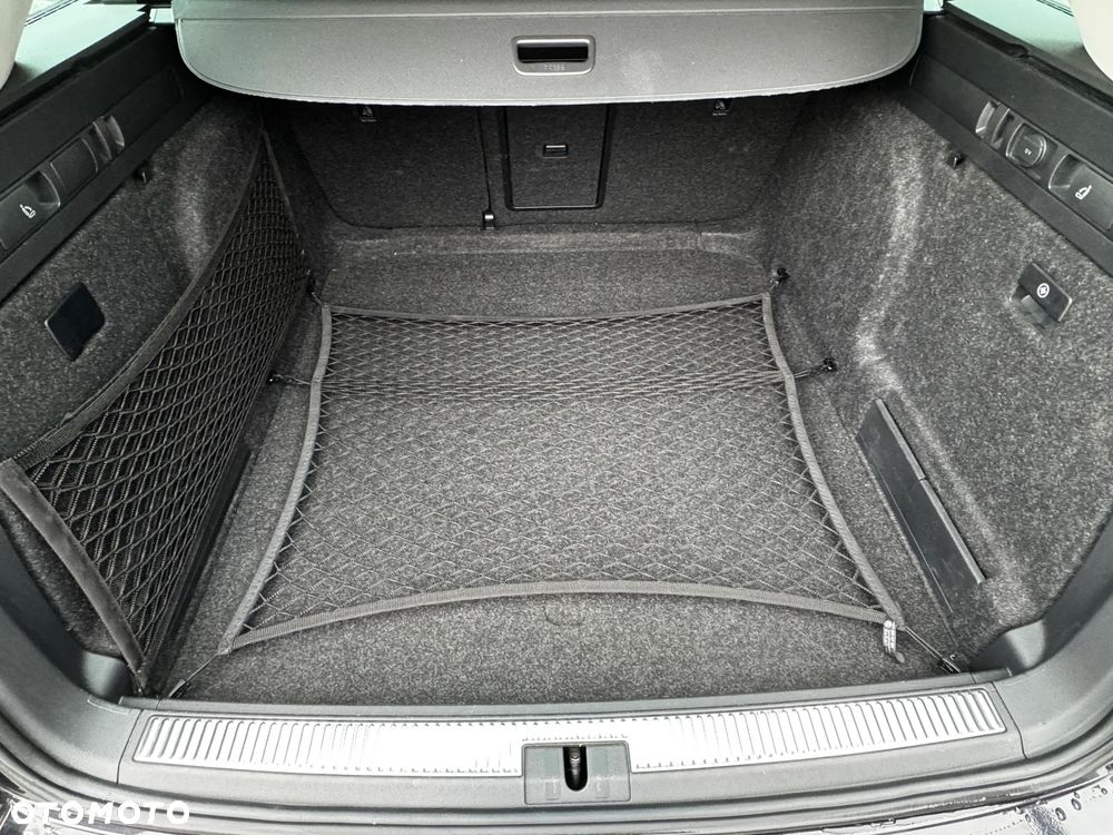 Skoda Superb 2.0 TDI SCR 4x4 Style DSG - 29