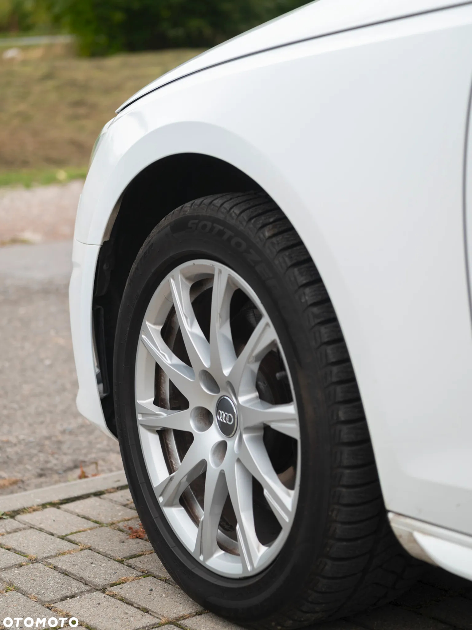 Audi A4 Avant 35 TDI S tronic - 4