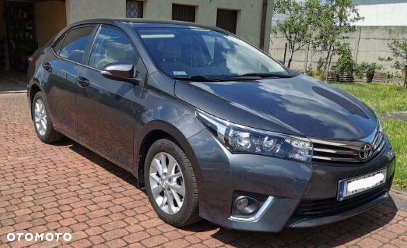 Toyota Corolla - 2