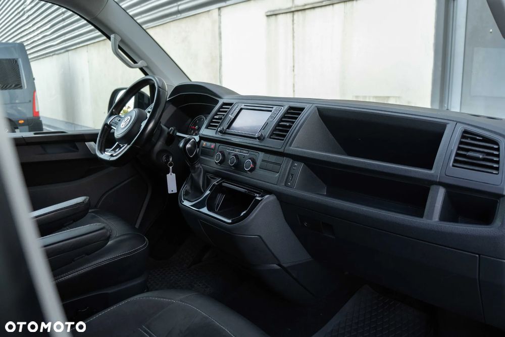 Volkswagen Transporter Multivan DSG Kurz Highline - 16