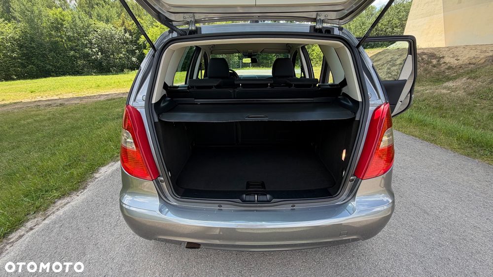 Mercedes-Benz Klasa A 160 BlueEFFICIENCY Avantgarde - 24