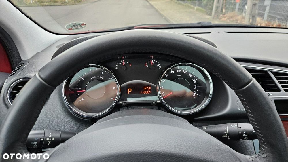 Peugeot 3008 155 THP Automatik Allure - 28