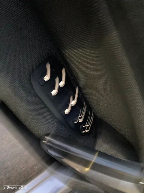 Peugeot 308 SW BlueHDi 130 Allure Pack - 21