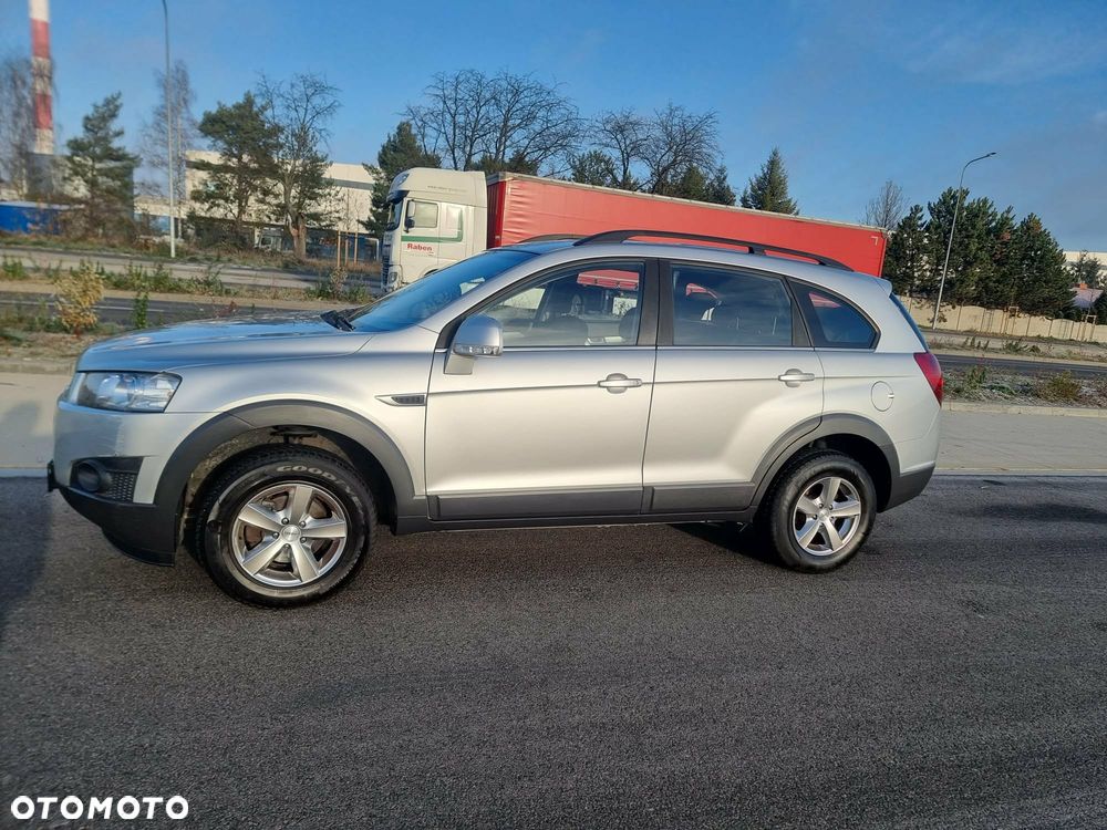 Chevrolet Captiva 2.4 FWD LT - 6
