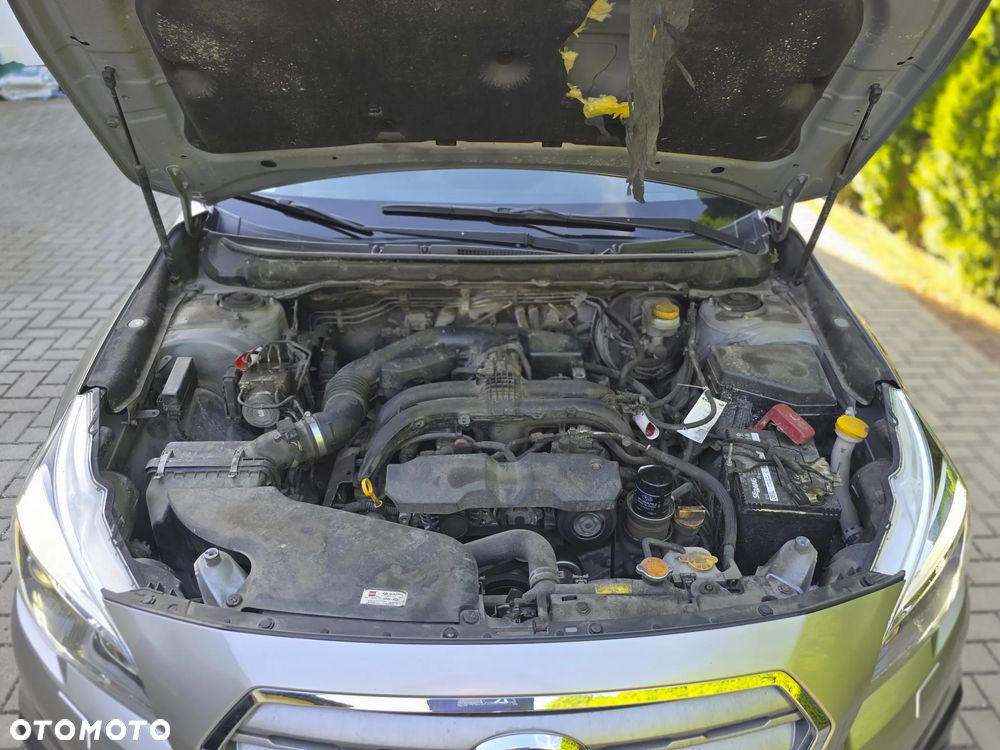 Subaru Legacy 2.5i Comfort Navi - 15