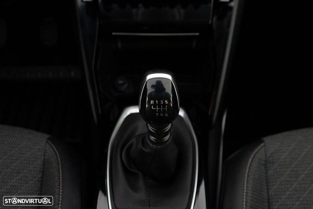 Peugeot 208 1.2 PureTech Allure Pack - 25