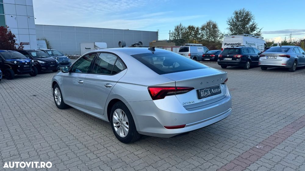 Skoda Octavia - 4