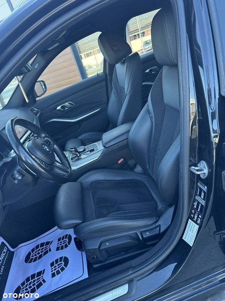 BMW Seria 3 - 26
