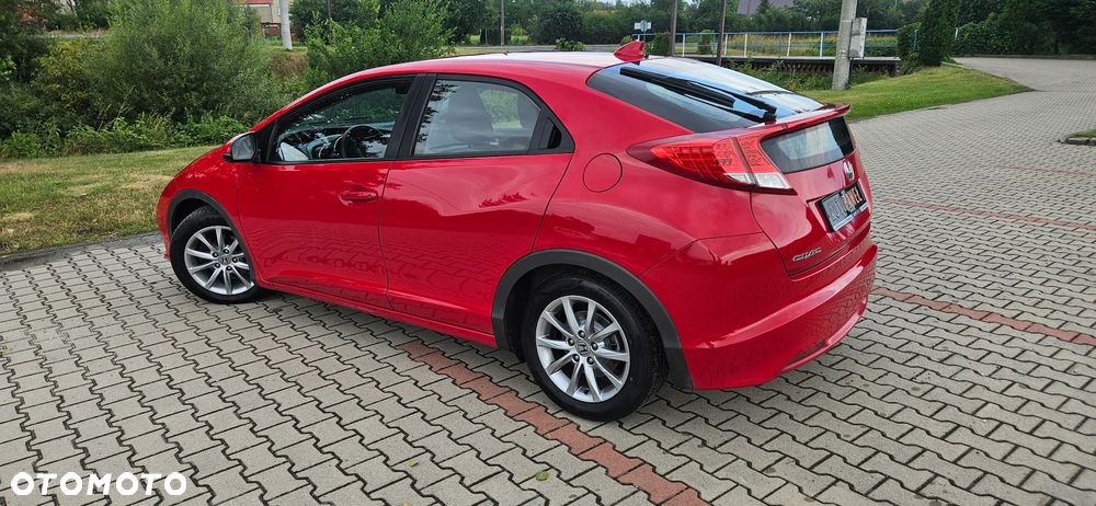 Honda Civic 1.4 i-VTEC Comfort Black Edition - 7
