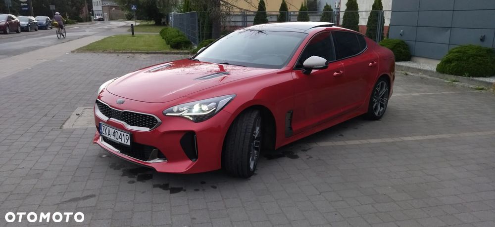 Kia Stinger - 24