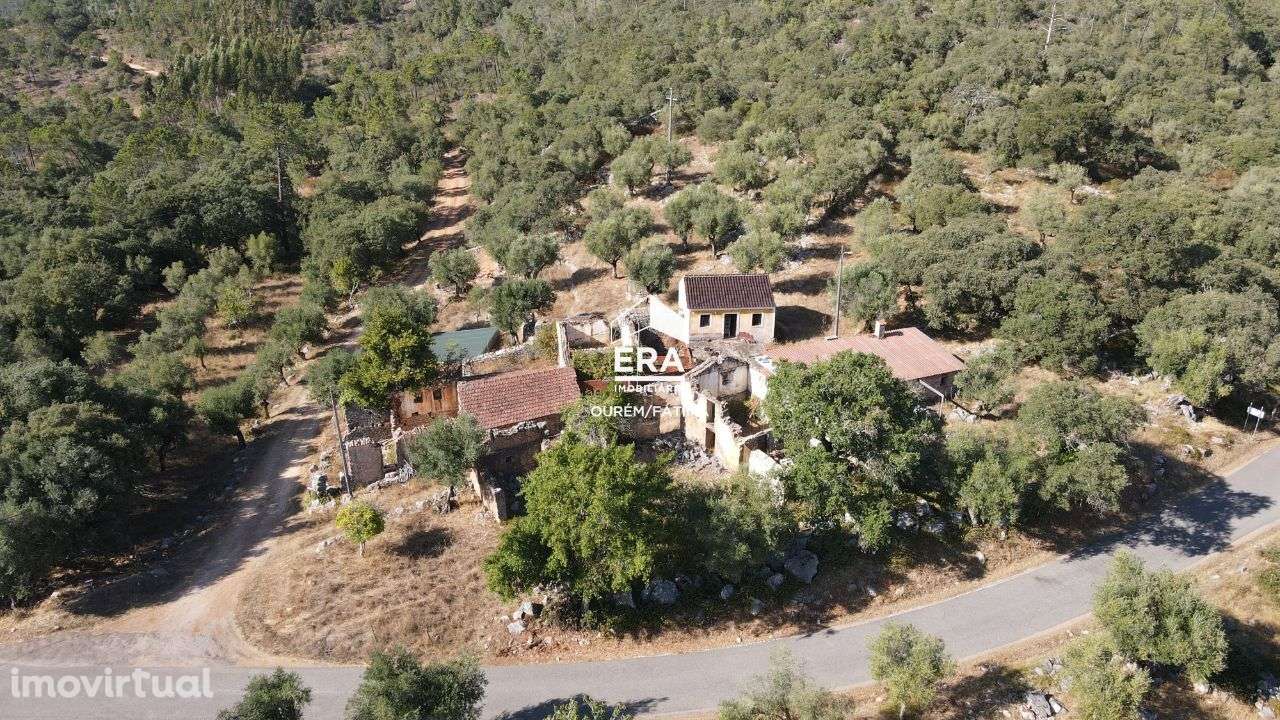 Moradia para Reconstruir localizada em Pelmá, Alvaiázere - Grande imagem: 3/7