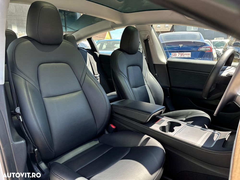 Tesla Model 3 AWD Dual Motor - 18