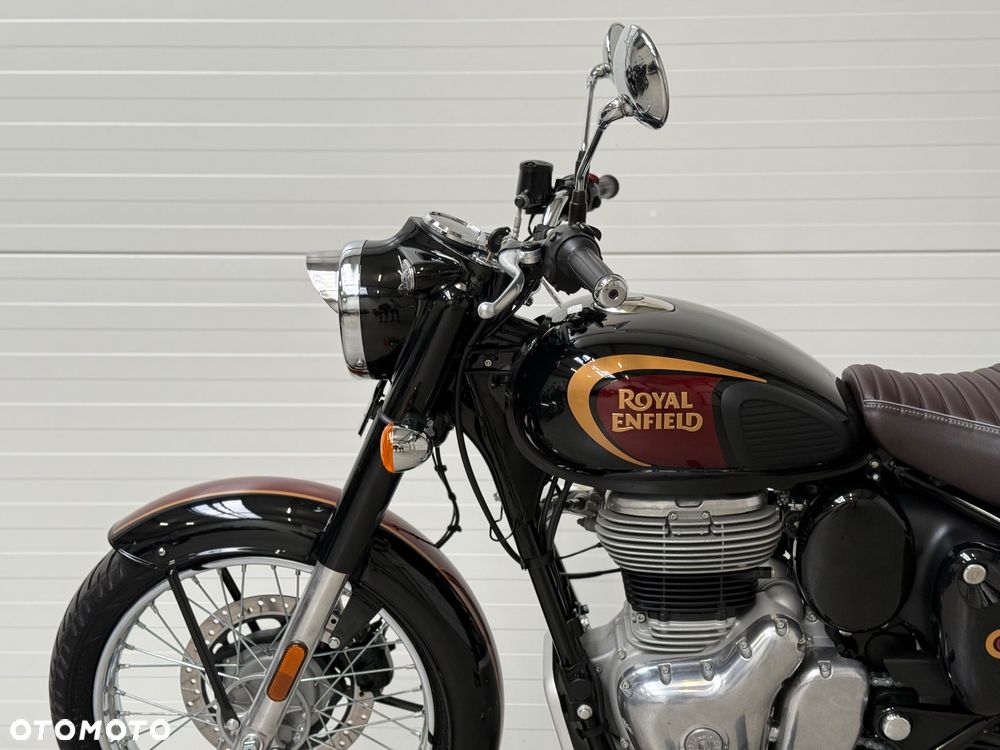 Royal Enfield Classic - 25