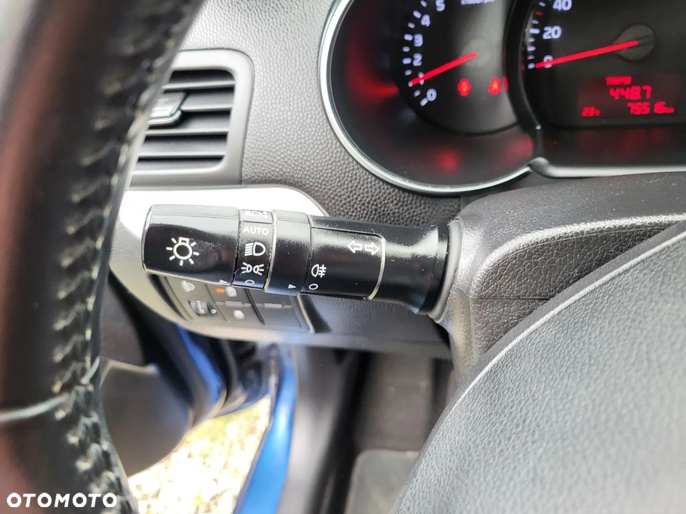 Kia Picanto 1.2 ISG UEFA EURO 2016 - 15