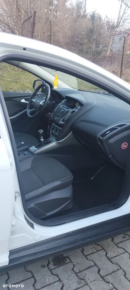 Ford Focus 1.6 TDCi DPF Trend - 10