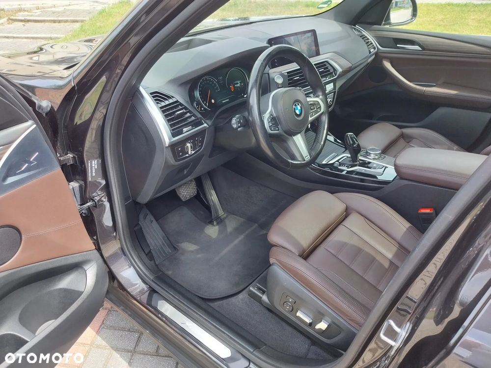 BMW X3 xDrive20d Luxury Line sport - 7