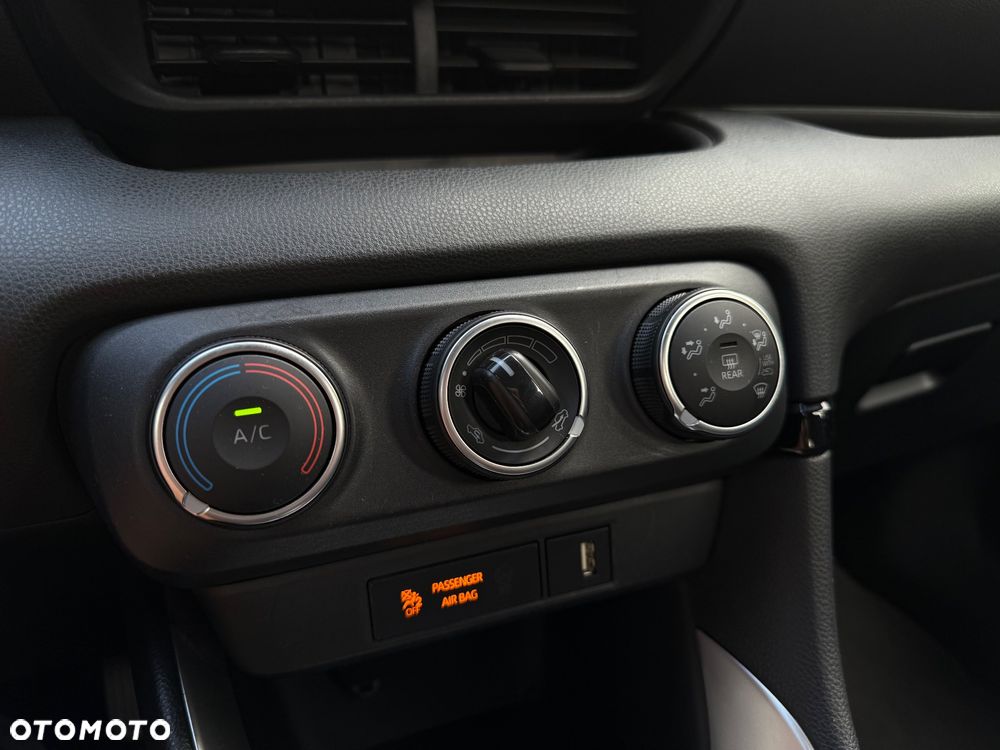 Toyota Yaris 1.5 Comfort - 15