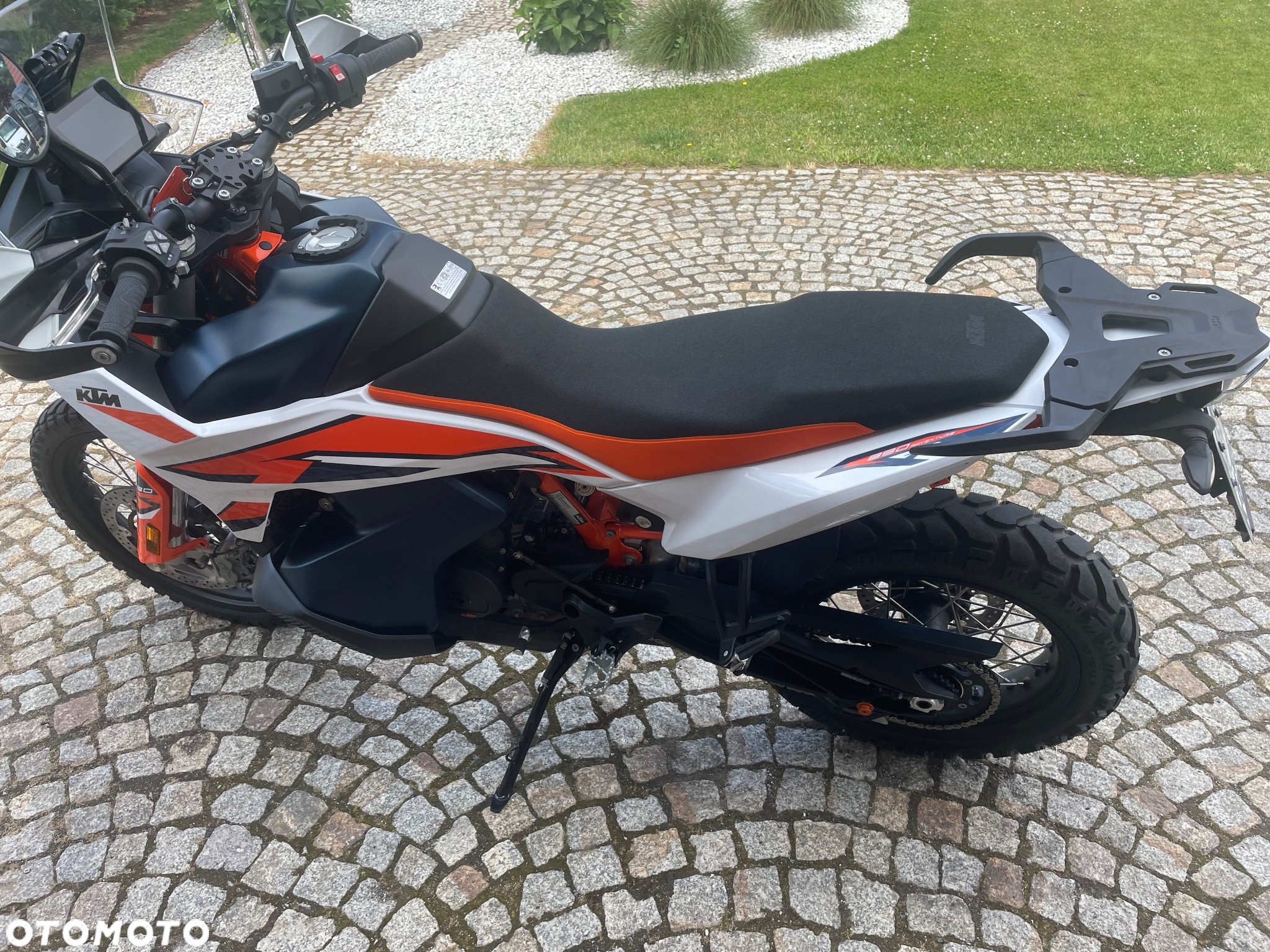 KTM Adventure - 6
