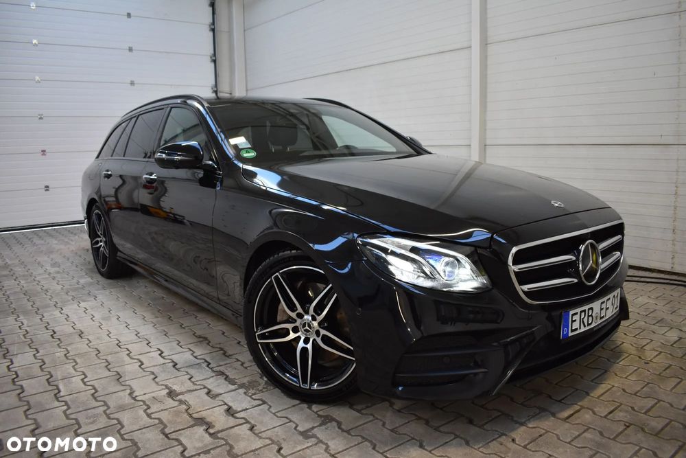 Mercedes-Benz Klasa E 220 d 9G-TRONIC