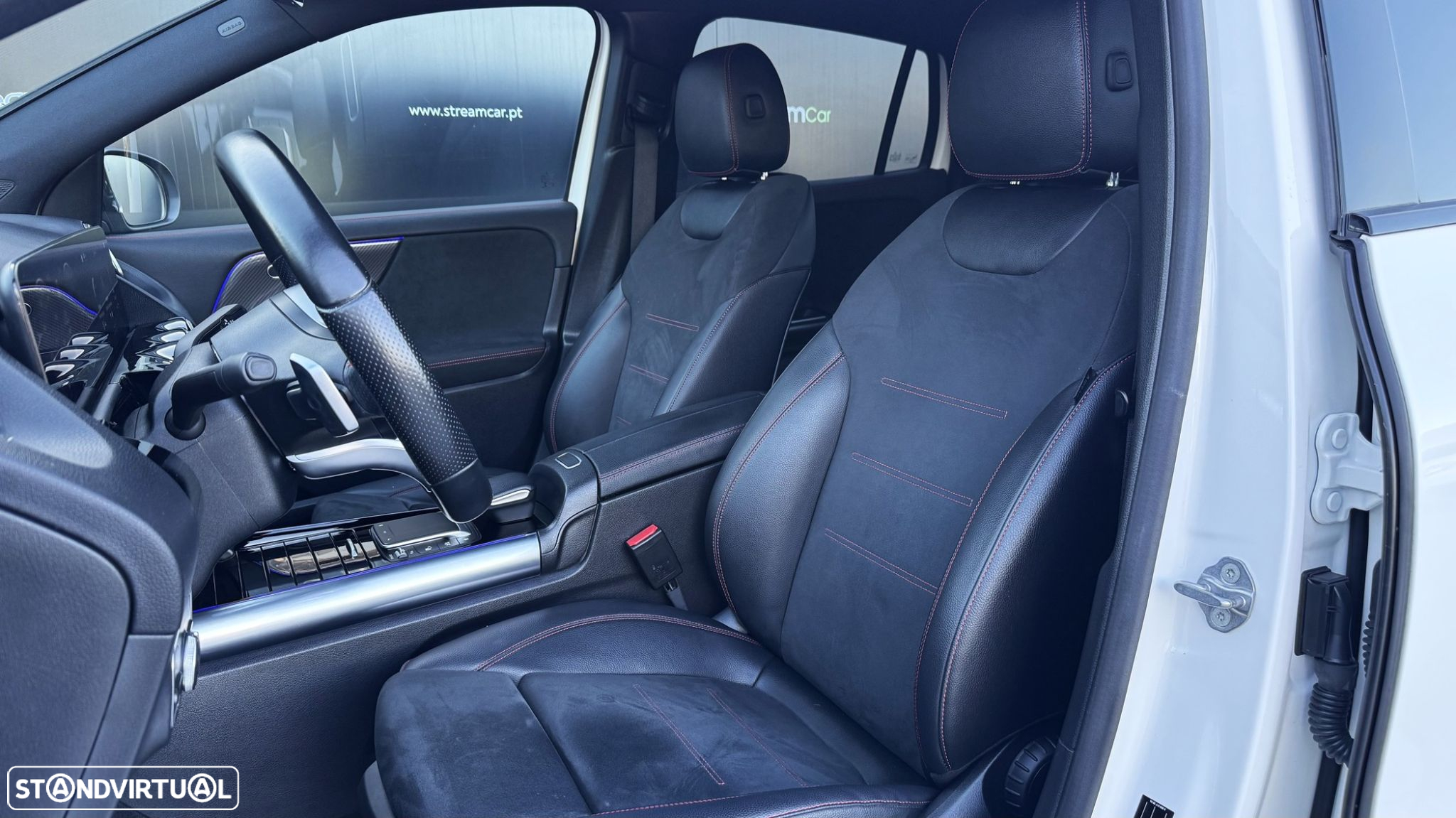 Mercedes-Benz GLA 250 e 8G-DCT AMG Line Advanced Plus - 12