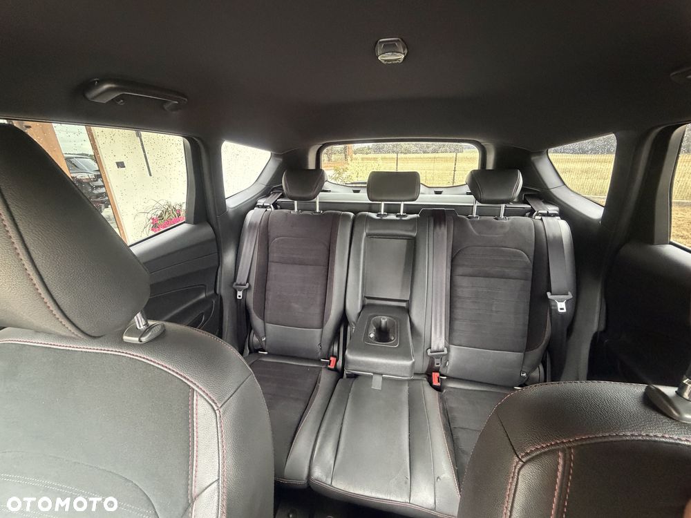 Ford Kuga - 4