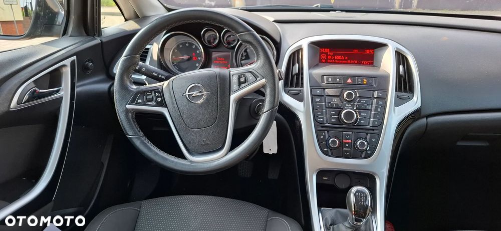 Opel Astra - 12