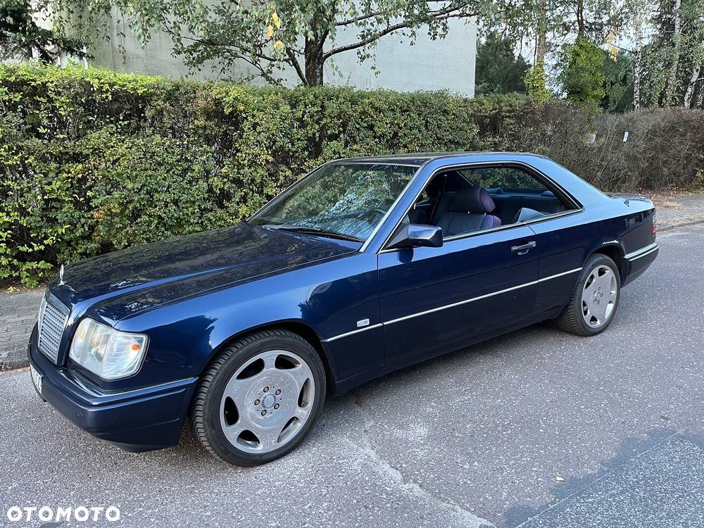 Mercedes-Benz Klasa E - 1