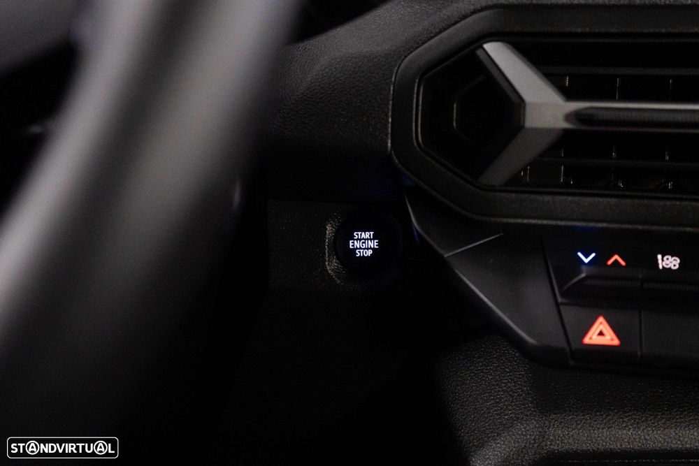 Dacia Duster 1.6 Hybrid Journey - 26