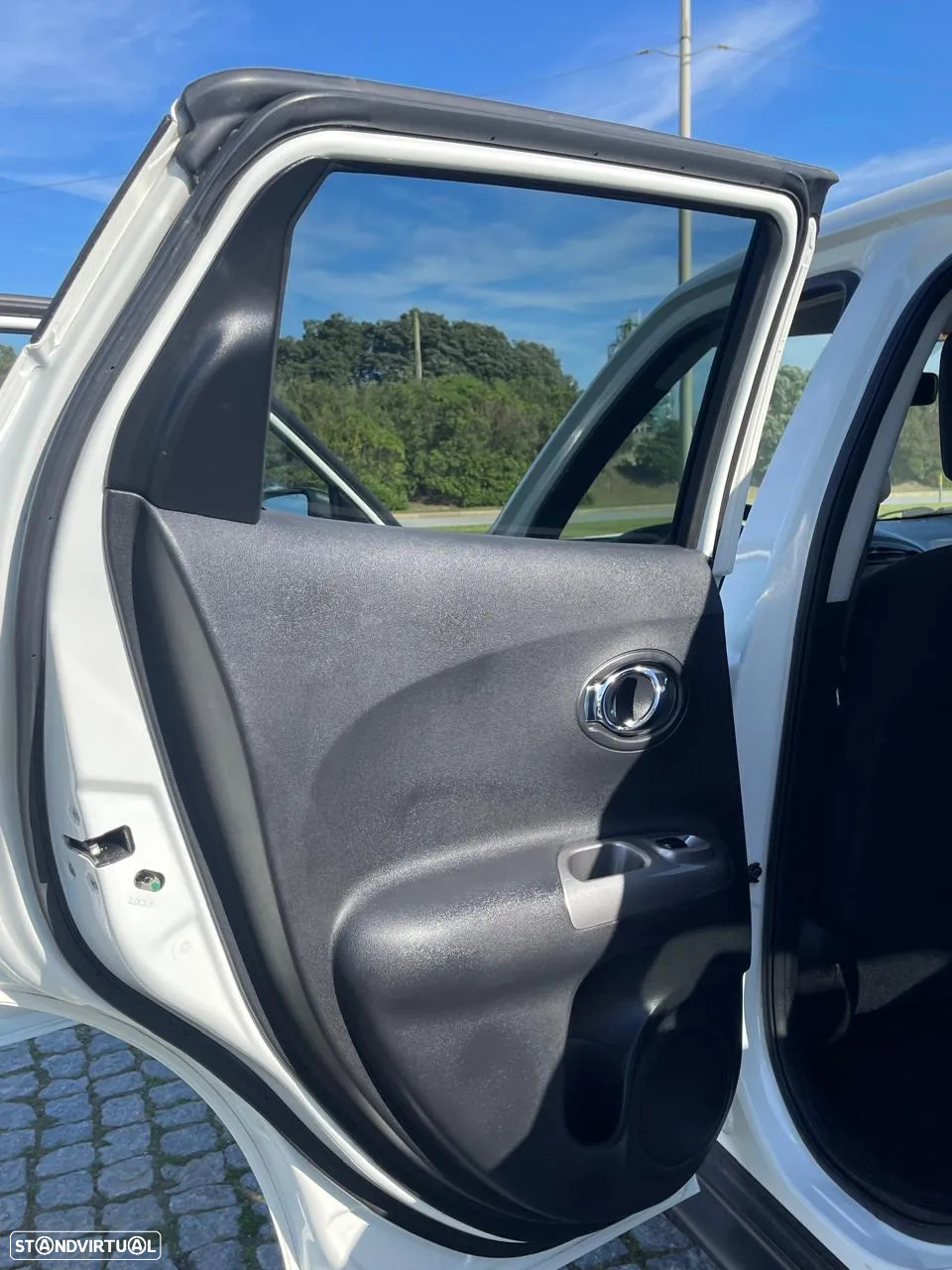 Nissan Juke 1.2 DIG-T Acenta Connect - 16