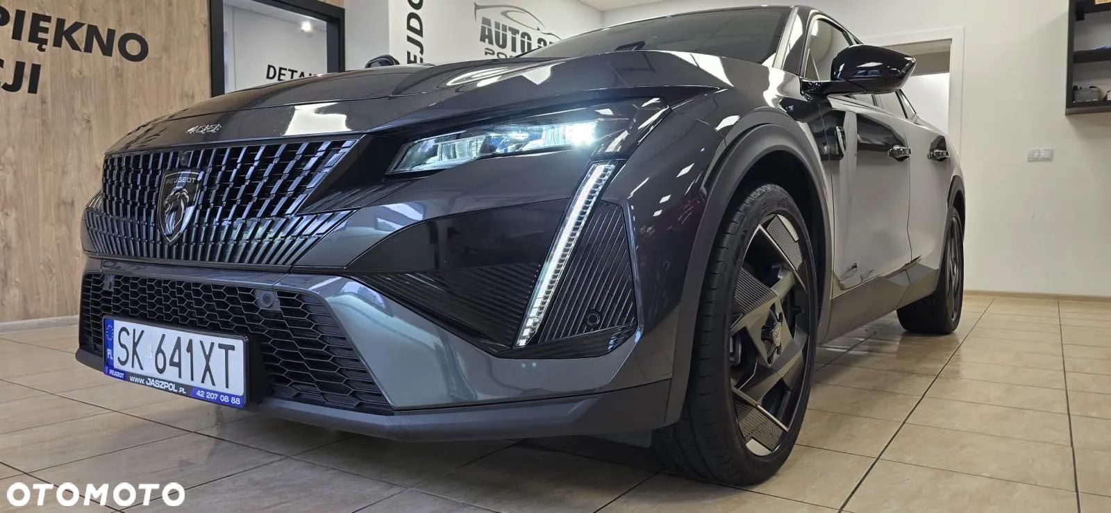 Peugeot 408 1.6 Plug-In Hybrid 225 GT EAT8 - 1