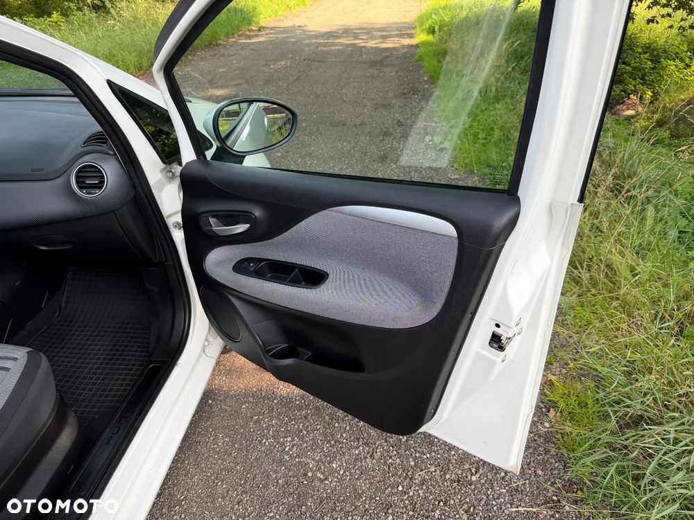 Fiat Punto Evo 1.4 8V MyLife Start&Stop - 28