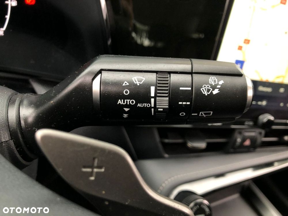Lexus NX 350h Business AWD - 33