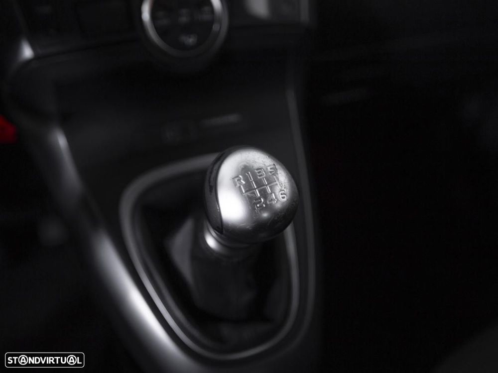 Toyota Verso - 17