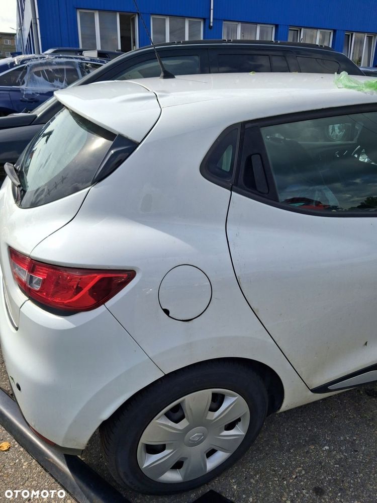 RENAULT CLIO IV HB 2013 1.2 błotnik lewy tył ćwiartka - 1